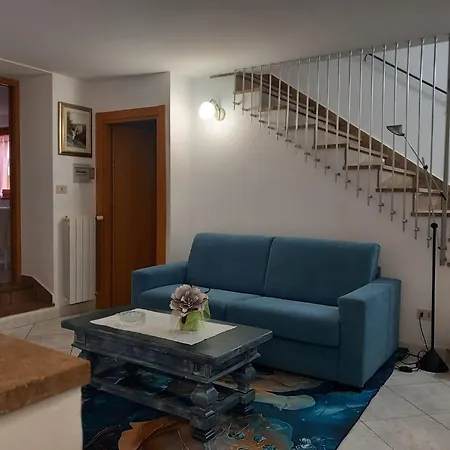 La Casa Di Virma Apartment *